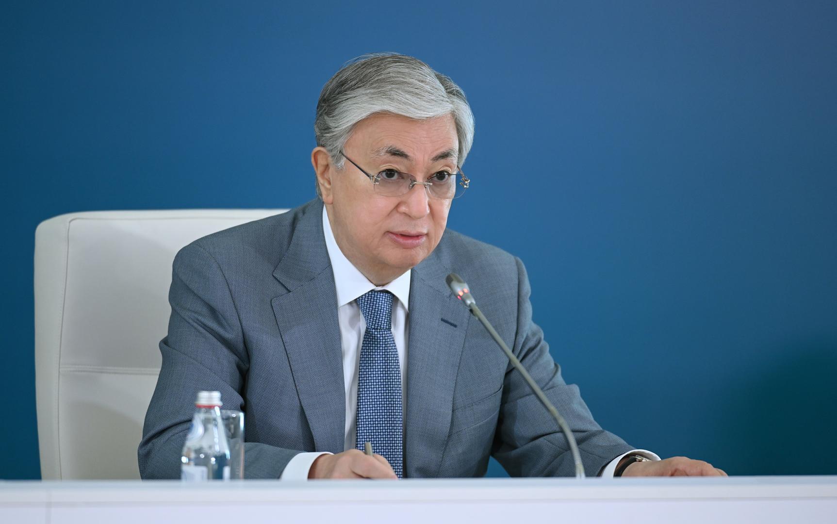 Новый курс через науку и Конституцию: о чём говорил Токаев в Алматы