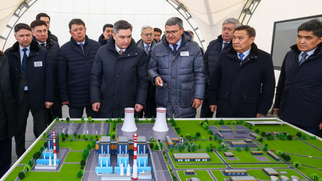 Премьер-Министр проверил ход строительства ТЭЦ в Кокшетау