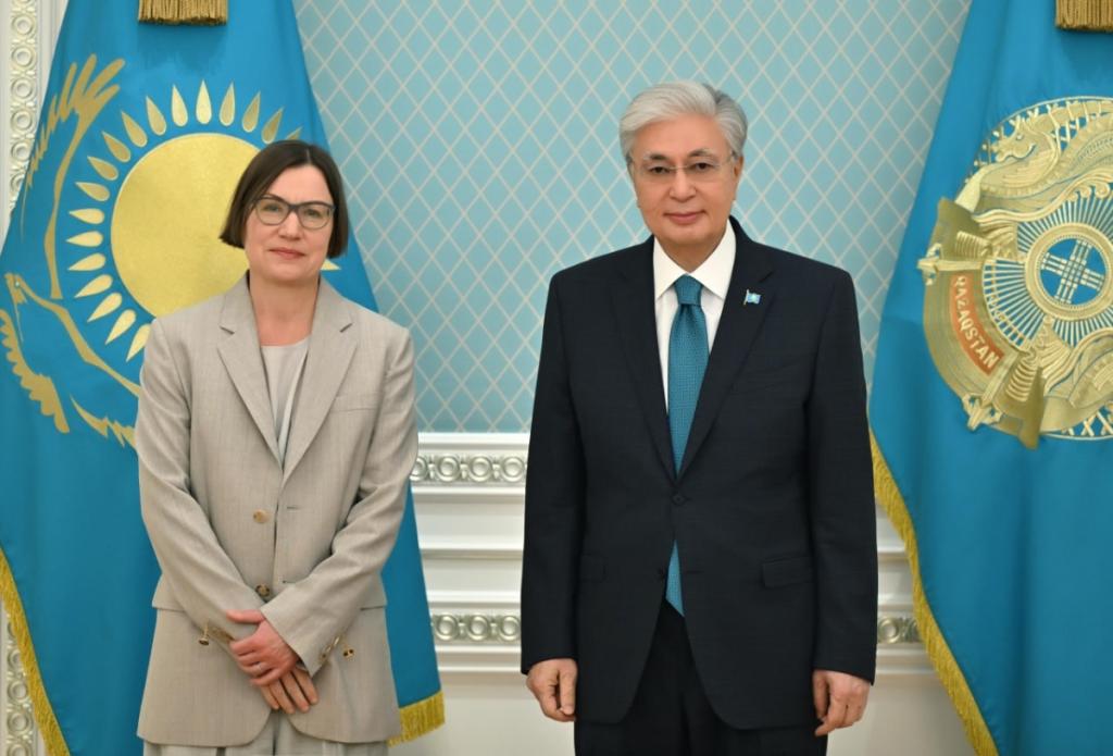 Глава государства принял президента Международного комитета Красного Креста Мирьяну Сполярич