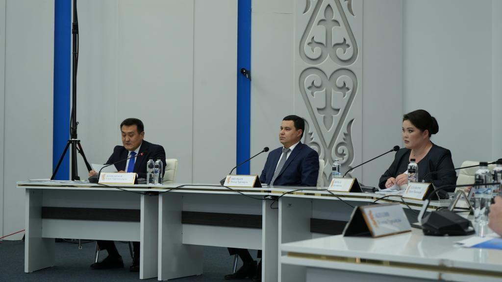 Круглый стол в Службе центральных коммуникаций при Президенте РК по подготовке к паводкам