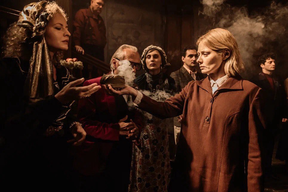 Премьера первых серий детективного триллера «Страх над Невой. Огненный круг» состоится 9 апреля на Иви и 20 апреля на НТВ