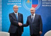 Касым-Жомарт Токаев встретился с российским лидером Владимиром Путиным