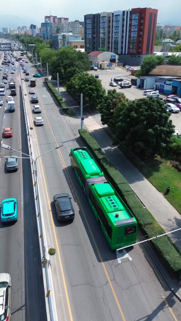 В Алматы завершен пилотный проект выделенной полосы на ул. Саина