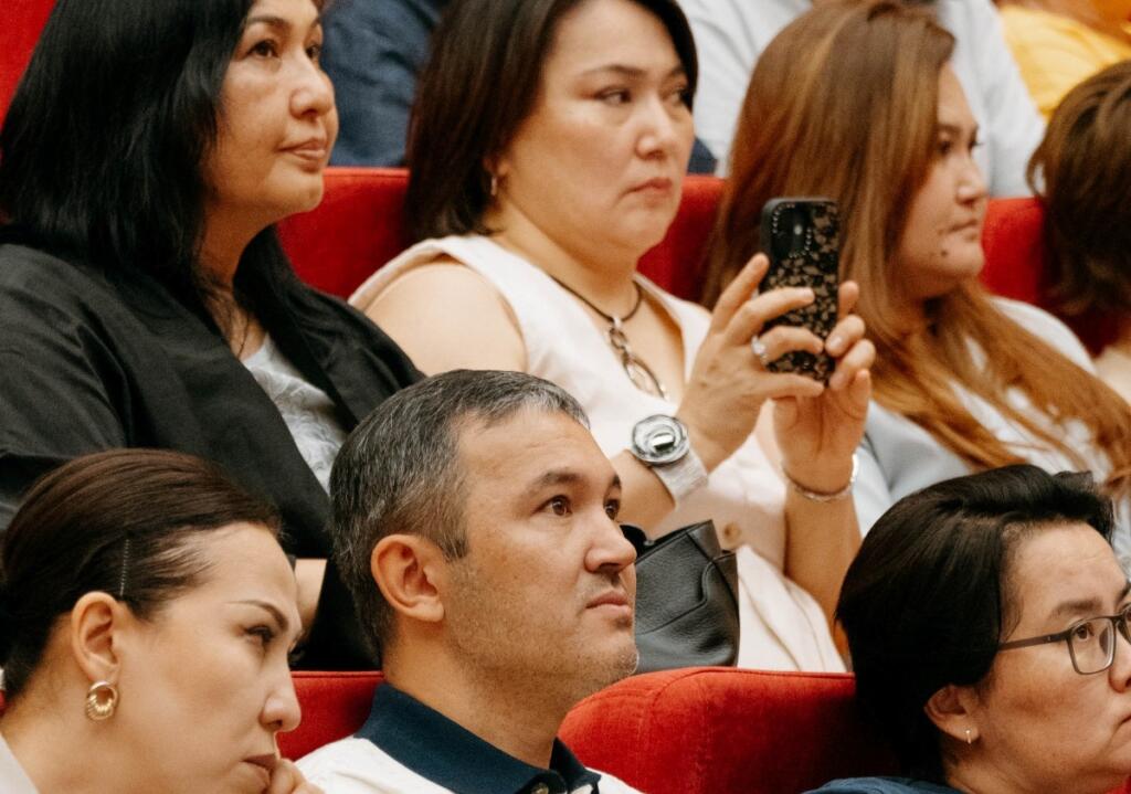 Спортивная конференция PR room «Как создавать сильный спортивный бренд: коммуникации, медиа и образование»