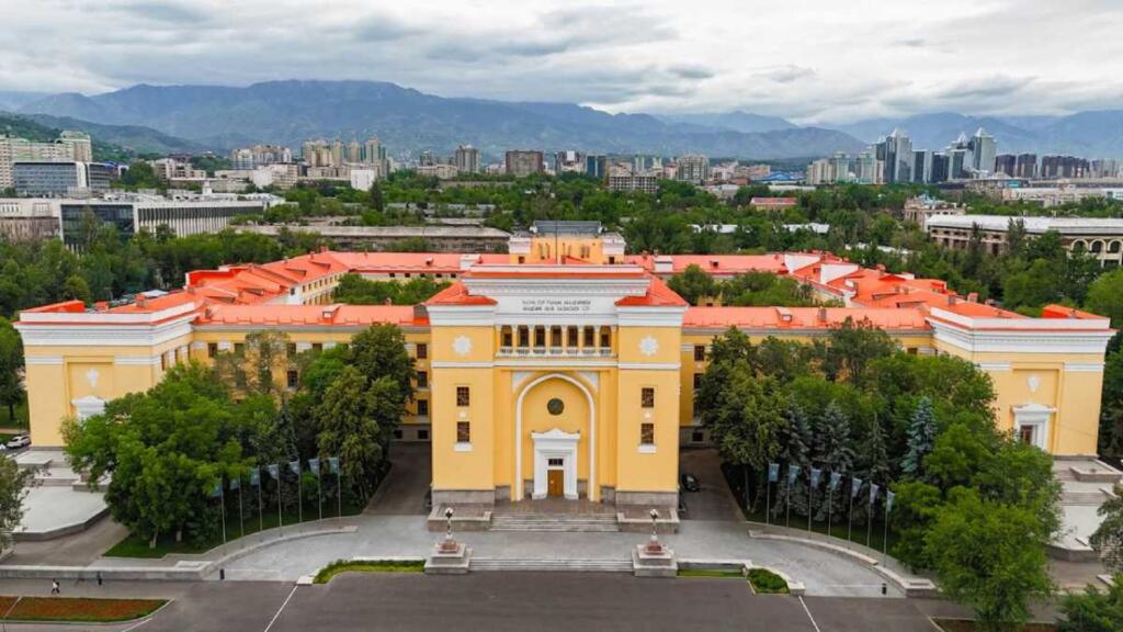 Избраны иностранные члены казахстанской Академии наук