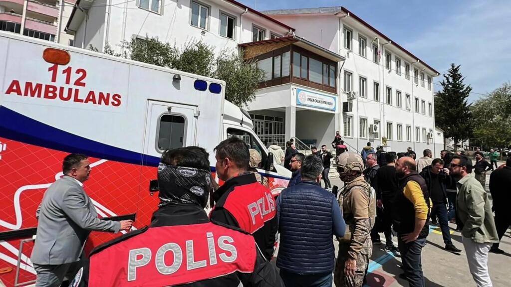 После нападений на школы в Турции задержали 3,8 тысячи человек в рамках кибероперации