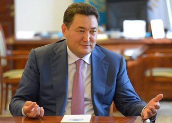 Булат Бакауов.