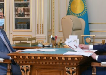 Касым-Жомарт Токаев и Гизат Нурдаулетов. Optimizm.kz