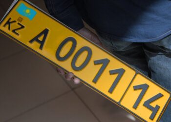 Желтые номера в Казахстане. Optimizm.kz