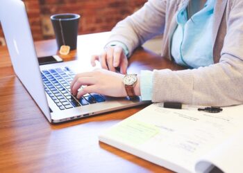 Цифровые документы в Казахстане. Optimizm.kz