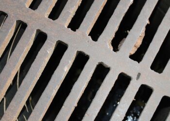 Арыки в Алматы. Optimizm.kz