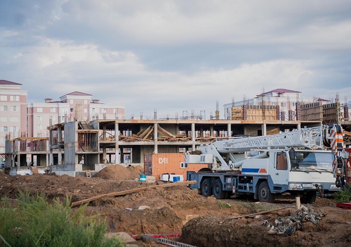 Строительство школы в Нур-Султане. Optimizm.kz