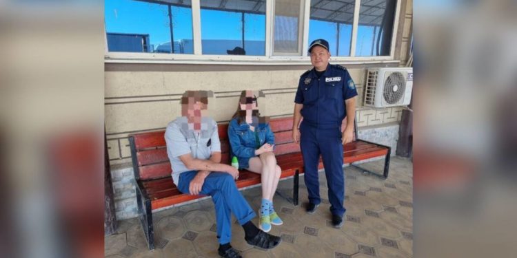 15-ленюю внучку “потеряли” пенсионеры на трассе в Актюбинской области