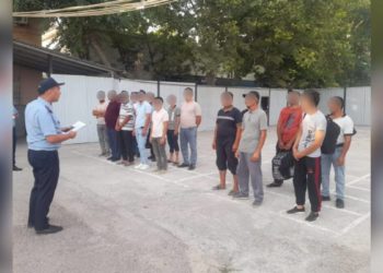 Более 700 нарушителей миграционного законодательства выявили в Туркестанской области