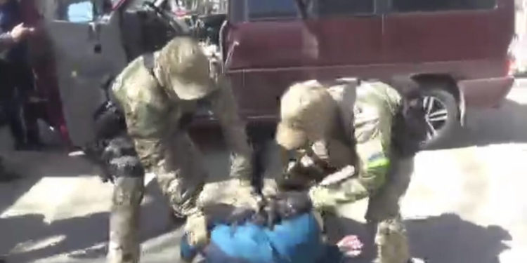 Деятельность преступной группы, занимавшейся хищением феррохромной продукции, пресекли оперативники Павлодара