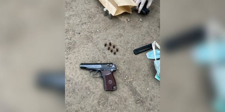 Два пистолета и патроны обнаружили полицейские в авто у жителя Актюбинской области
