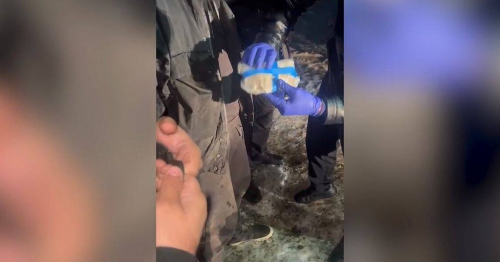 Парикмахера с крупной партией “синтетики” задержали акмолинские наркополицейские