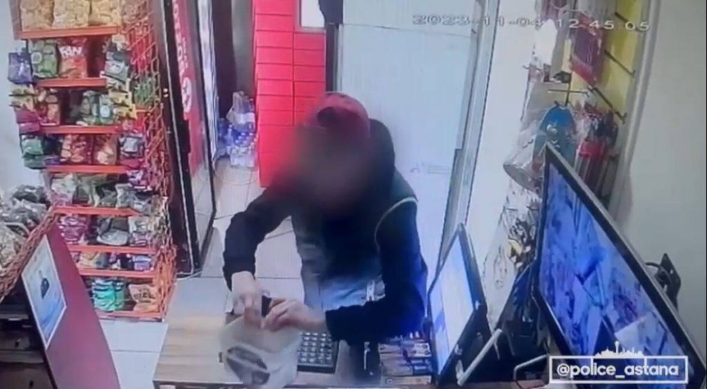 Астанчанина задержала полиция по подозрению в серии краж