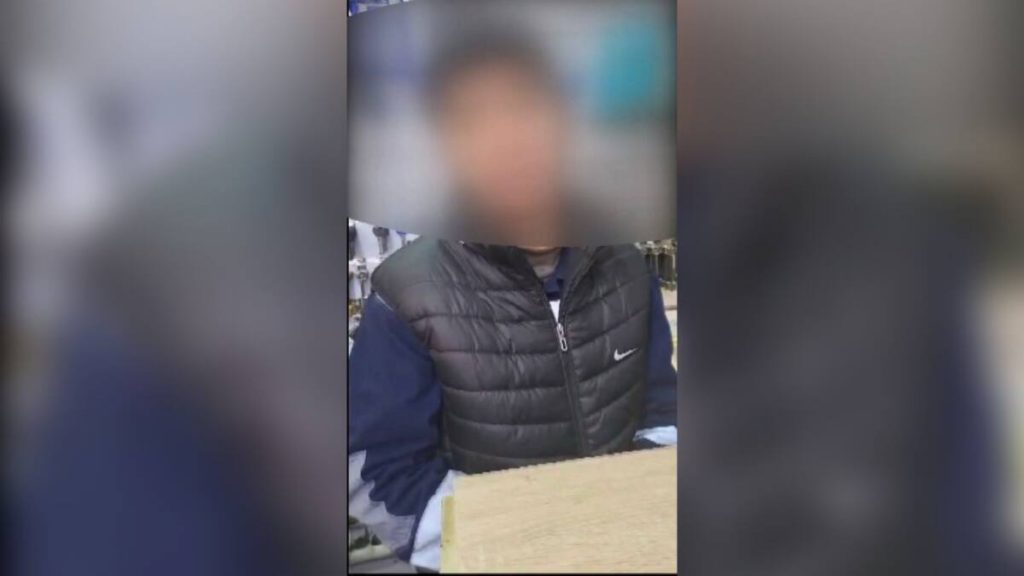 Ключником незаконно работал иностранец на одной из центральных улиц Жезказгана