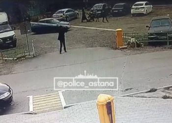 На 5 суток арестовали вандала, повредившего шлагбаум в Астане