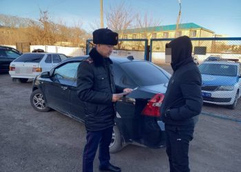 Трех злостных водителей-нарушителей задержали за день полицейские в Караганде