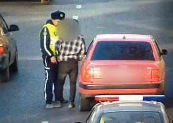 Водителя авто с подложными номерами арестовали в Шымкенте