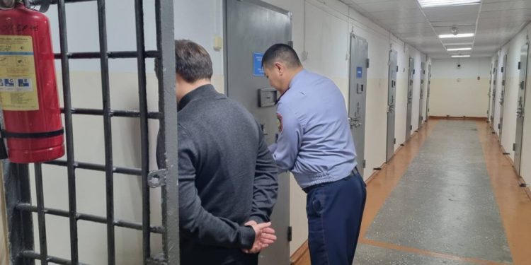 Водителя авто с подложными номерами арестовали в Усть-Каменогорске
