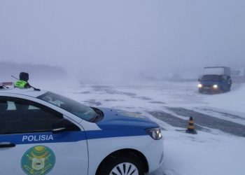 80 фур застряли в одном из районов СКО из-за бурана