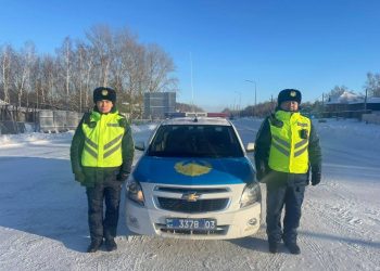 Гости, побывавшие в курортной зоне Бурабай, поблагодарили полицейских за помощь