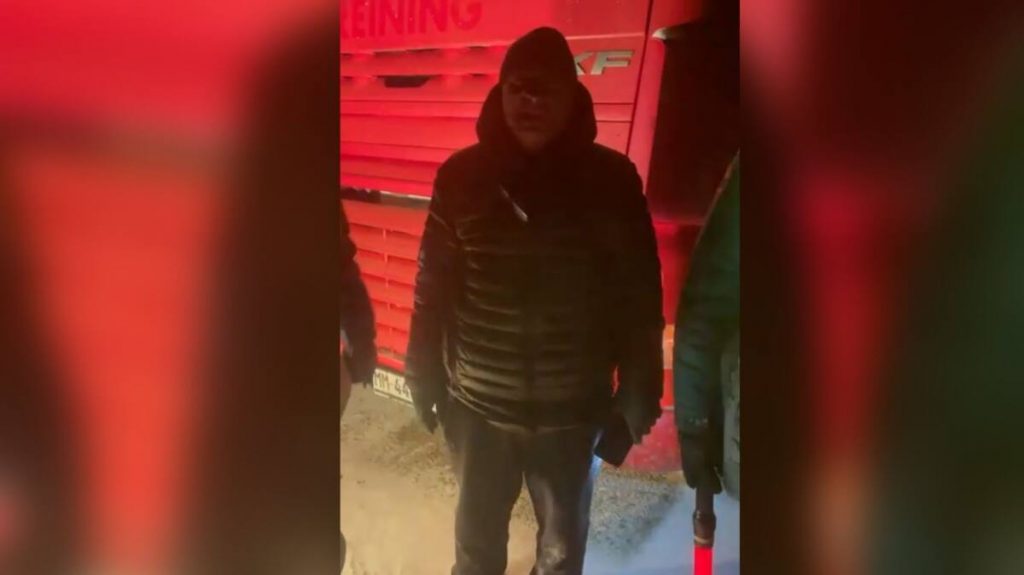 Гражданин Грузии поблагодарил акмолинских патрульных за неравнодушие и помощь