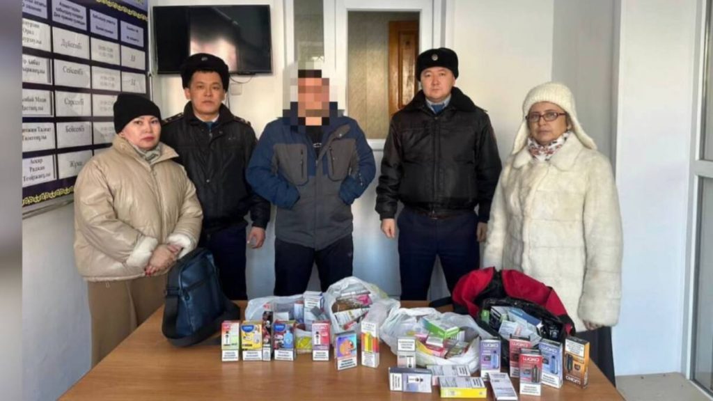 “Одноразки” продавал мужчина школьникам в Аркалыке