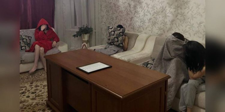 Свыше полусотни девушек легкого поведения задержали в Шымкенте