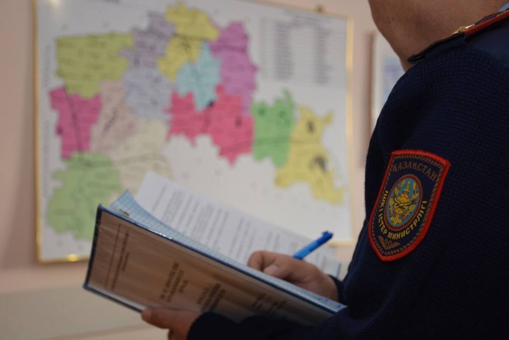 Несовершеннолетний “телефонный террорист” осужден в СКО