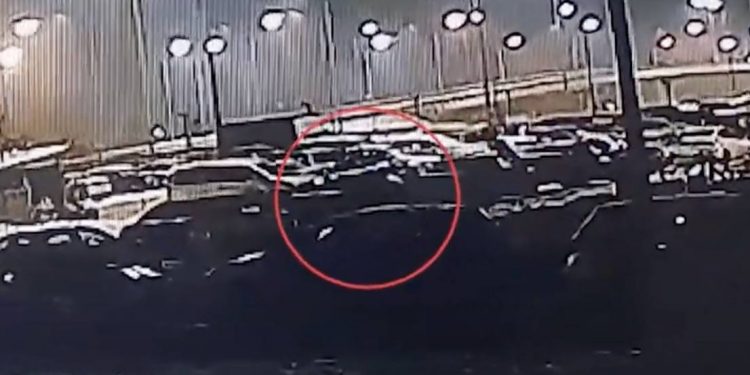 Подозреваемых в поджоге авто алматинки задержала полиция