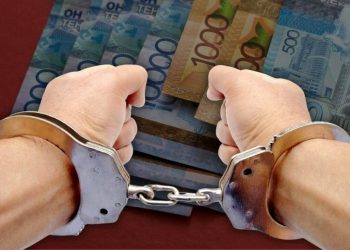 Представлялся юристом: на 32 млн тенге обманул казахстанцев житель Шымкента