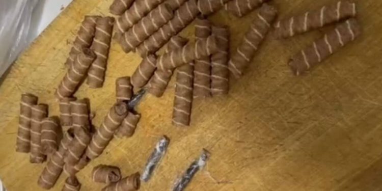 Гашиш в вафельной трубочке пытались передать в СИЗО Актюбинской области