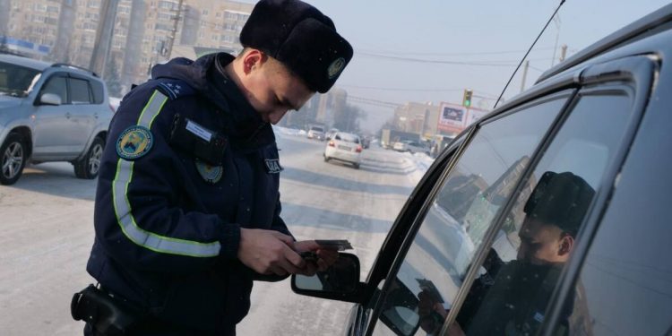 План “Перехват” ввела полиция, чтобы задержать нетрезвого угонщика в Петропавловске