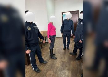 За неуплату алиментов женщину лишили свободы в области Абай