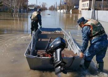 В Петропавловске полицейские пересели на лодки
