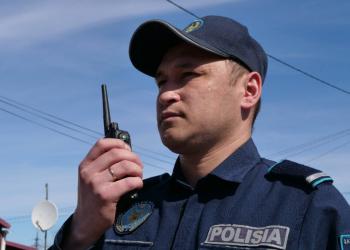 Более ста полицейских ежедневно дежурят в зоне подтопления в Петропавловске