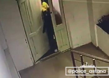 Девушку в подъезде пытался ограбить астанчанин