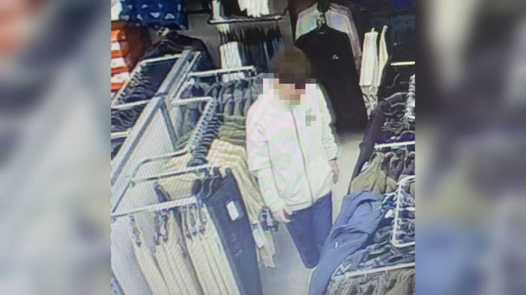 Кражу одежды из спортивного магазина раскрыли туркестанские полицейские