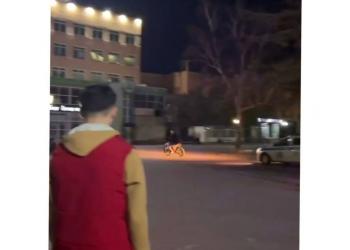 Мотоциклиста-лихача задержали полицейские в Костанае