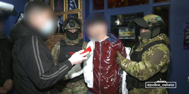 Наркосбытчик задержан в столичном ночном клубе