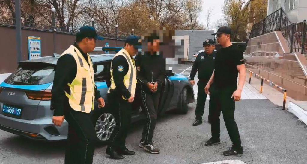 Подозреваемого в убийстве девятилетней давности задержал участковый в Шымкенте