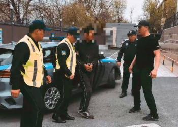 Подозреваемого в убийстве девятилетней давности задержал участковый в Шымкенте