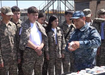 О вреде наркотиков рассказали студентам колледжа в Туркестанской области