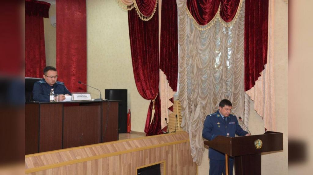 Укрепить безопасность школ призвали полицейские руководителей охранных формирований в СКО