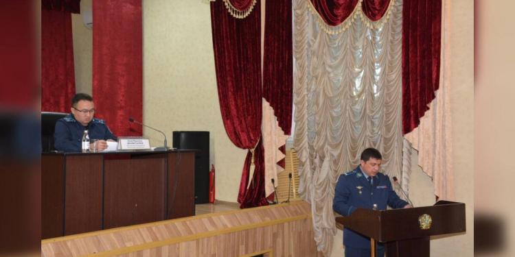 Укрепить безопасность школ призвали полицейские руководителей охранных формирований в СКО