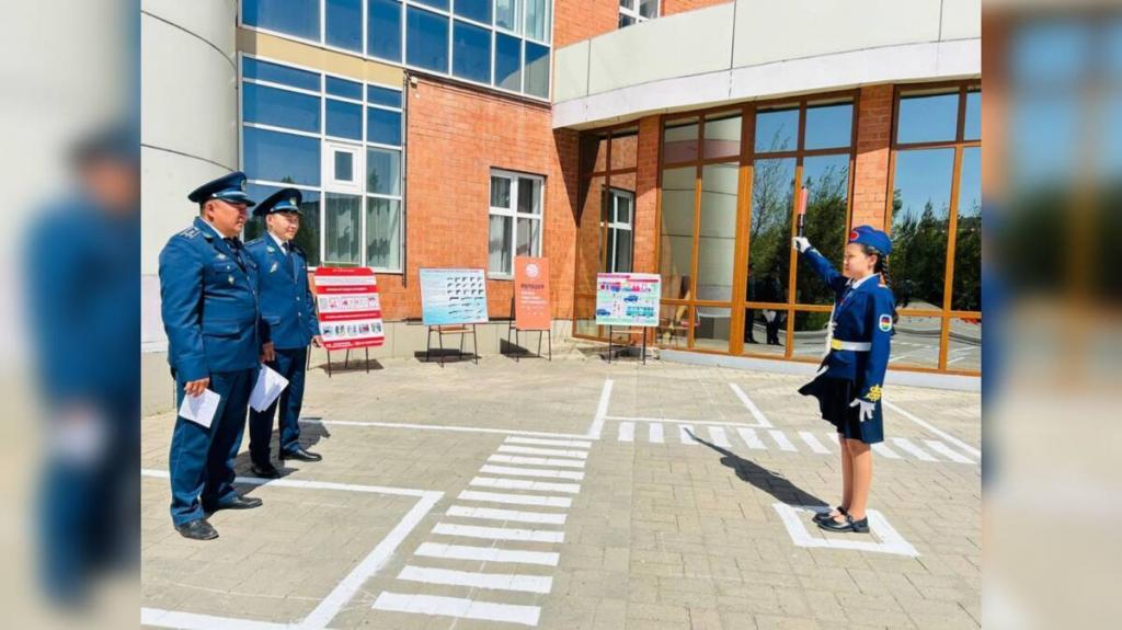 Лучших инспекторов движения среди школьников определили в Актобе